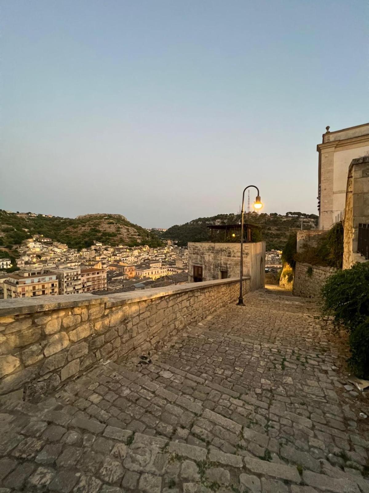 Appartement Centro Storico Modica - 2 Min A Piedi Da Corso Umberto I Extérieur photo